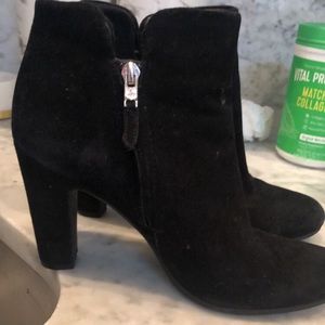 Sam Edelman Women’s suede Size 8 Booties